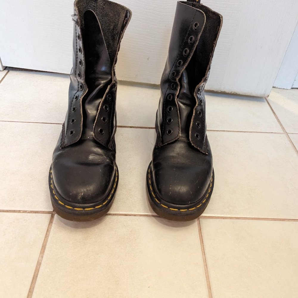 Dr Martens